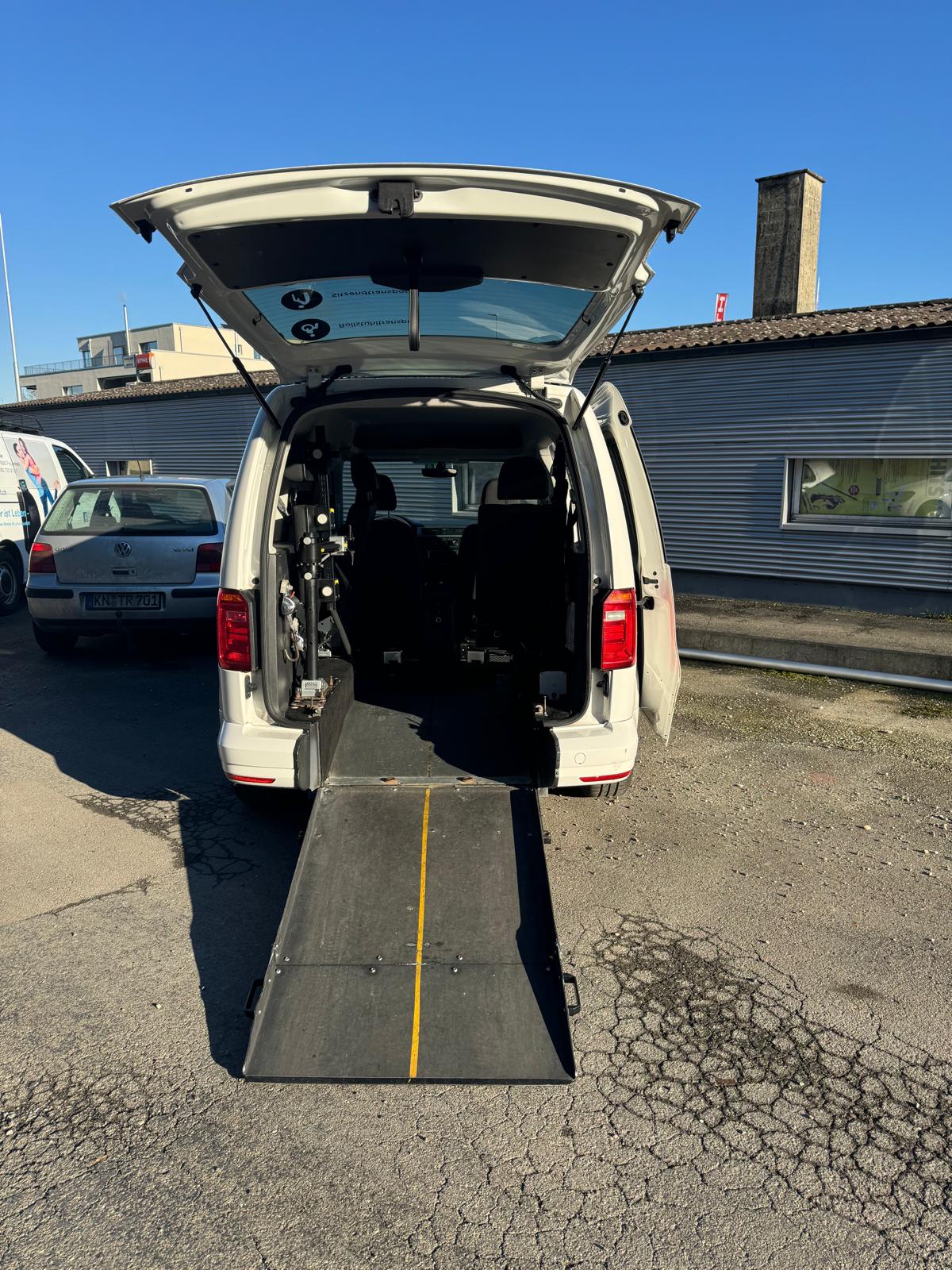 VW Caddy